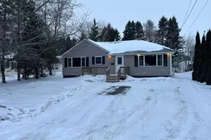 8 Lincoln St, Presque Isle, ME 04769 - Photo 3