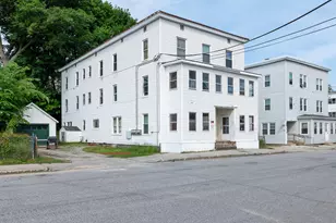 323 Cumberland St, Rumford, ME 04276 - Photo 5