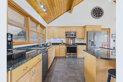 49 Valley Dale Drive, Skowhegan, ME 04976 - Photo 7