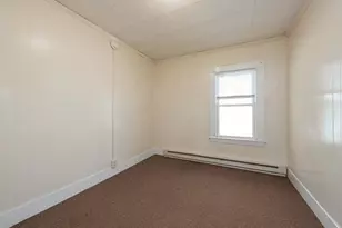 325 Cumberland St, Rumford, ME 04276 - Photo 11