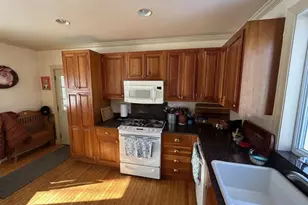 41 Grove St, Belfast, ME 04915 - Photo 11