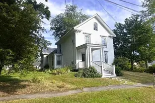41 Grove St, Belfast, ME 04915 - Photo 57