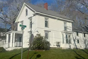 41 Grove St, Belfast, ME 04915 - Photo 3