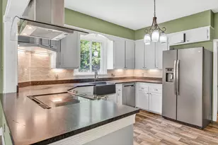 8 Prospect St, Waterville, ME 04901 - Photo 23