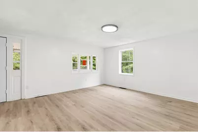 121 Long Swamp Road, Berwick, ME 03901 - Photo 15