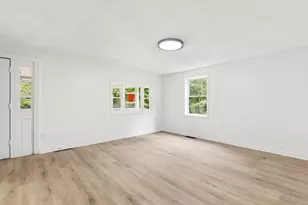 121 Long Swamp Rd, Berwick, ME 03901 - Photo 15