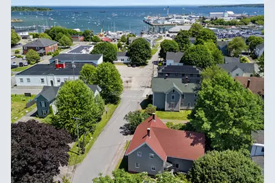 30 - 32 Granite Street, Rockland, ME 04841 - Photo 1