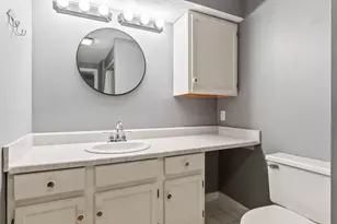 104 Evergreen Dr, Waterville, ME 04901 - Photo 23