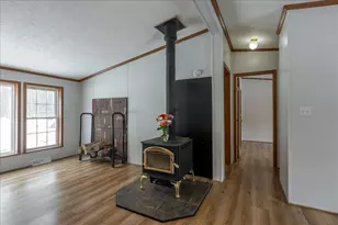 276 Violet Ln, Waldoboro, ME 04572 - Photo 9