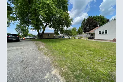68 Prospect Street, Millinocket, ME 04462 - Photo 5