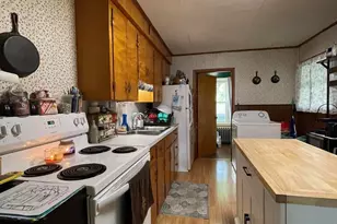 68 Prospect St, Millinocket, ME 04462 - Photo 15