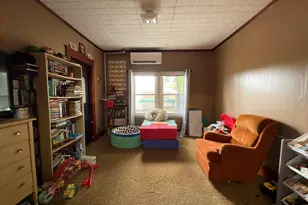 68 Prospect St, Millinocket, ME 04462 - Photo 13