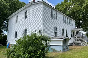 68 Prospect St, Millinocket, ME 04462 - Photo 7