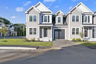 25 Regency Cir, Kittery, ME 03904 - Photo 3