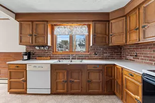 133 Eldridge Rd, Wells, ME 04090 - Photo 9