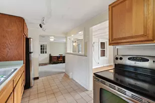 52 Two Lights Rd, Cape Elizabeth, ME 04107 - Photo 17