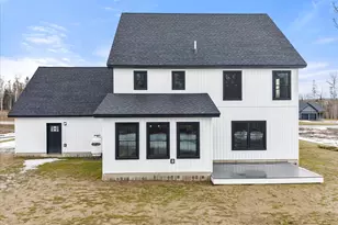 673 Streamside Ave, Hermon, ME 04401 - Photo 13