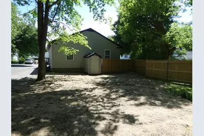 28.5 Elm Street, Fairfield, ME 04937 - Photo 23