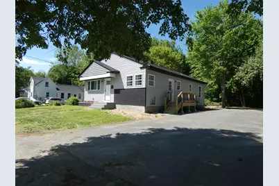 28.5 Elm Street, Fairfield, ME 04937 - Photo 3
