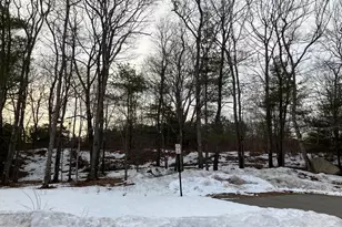 35 Deerfield Dr, Brunswick, ME 04011 - Photo 97
