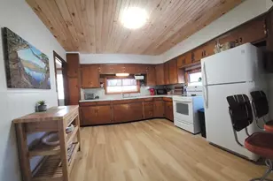50 Beech St, East Millinocket, ME 04430 - Photo 9