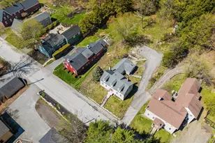 7 Spring St, Hallowell, ME 04347 - Photo 11