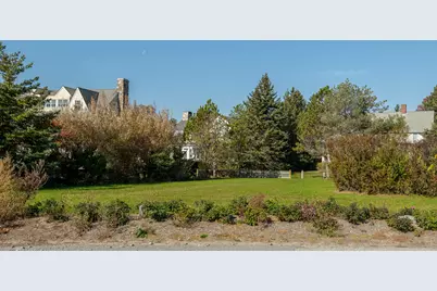 221 Beach Avenue, Kennebunk, ME 04043 - Photo 11