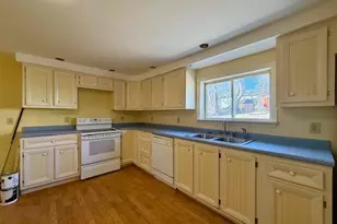 38 3rd St, Eastport, ME 04631 - Photo 19