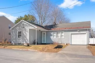 2 Banks Ln, Biddeford, ME 04005 - Photo 1