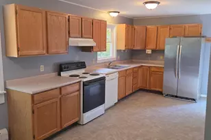394 Transalpine Rd, Lincoln, ME 04457 - Photo 7