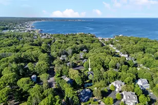 589 York St, York, ME 03909 - Photo 1
