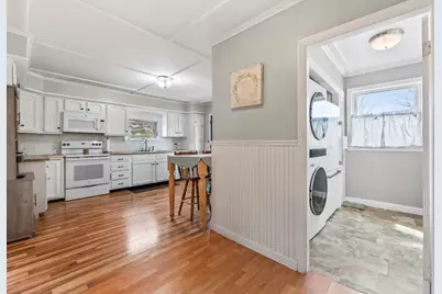 5 Webb Road, Waterville, ME 04901 - Photo 9