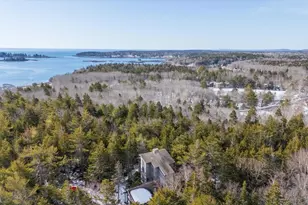 31 Schaefer Ln, Saint George, ME 04860 - Photo 5