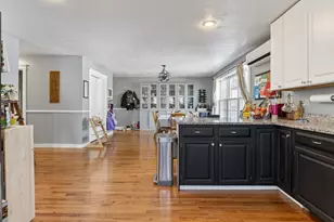 589 King St, Oxford, ME 04270 - Photo 25