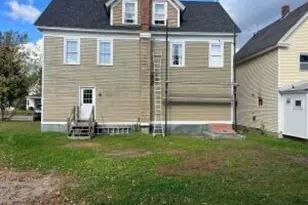 88 Pine St, Millinocket, ME 04462 - Photo 7