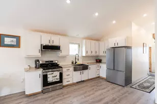 766 Atlantic Hwy, Waldoboro, ME 04572 - Photo 5