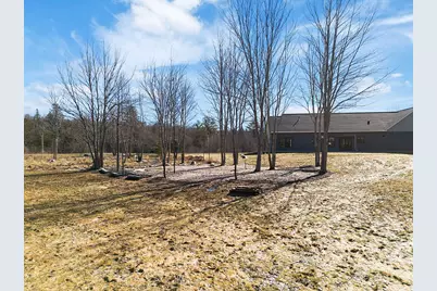 25 Curtis Lane, Palmyra, ME 04965 - Photo 5