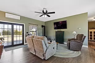 25 Curtis Ln, Palmyra, ME 04965 - Photo 19