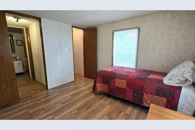 43 Main Street, Roxbury, ME 04275 - Photo 17