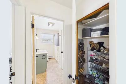 18 Booker Street, Thomaston, ME 04861 - Photo 23