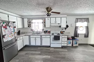 22 Ludden Dr, Jay, ME 04239 - Photo 7