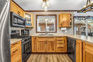 25 Mountain High Dr, Orrington, ME 04474 - Photo 3