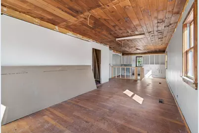 127 Gardiner Road, Wiscasset, ME 04578 - Photo 9