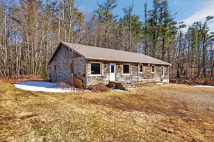 127 Gardiner Rd, Wiscasset, ME 04578 - Photo 1