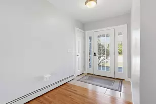52 Macintosh Ln, Old Orchard Beach, ME 04064 - Photo 9