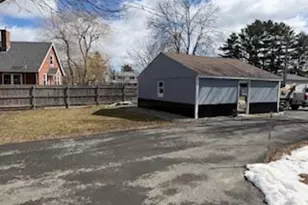 18 Woodbury St, Bangor, ME 04401 - Photo 23