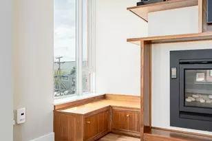 387 Commercial St, Portland, ME 04101 - Photo 9