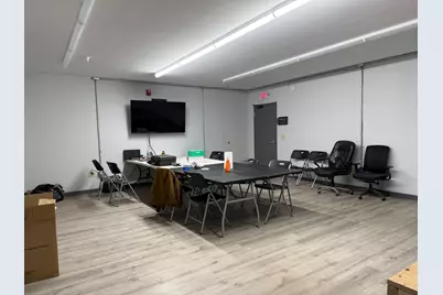 586 Lewiston Junction Road, Auburn, ME 04210 - Photo 17