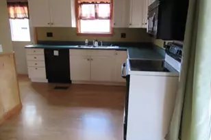 9 Norris St, Searsport, ME 04974 - Photo 7