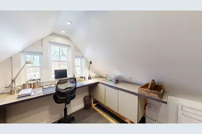 15 Wadsworth Street, Thomaston, ME 04861 - Photo 17
